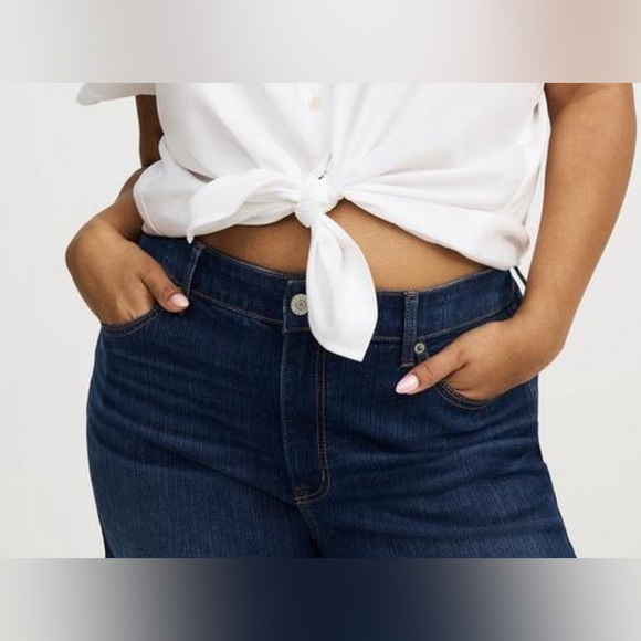 NWT TORRID Crop High-Rise Wide-Leg Jeans - Dark Blue, Plus Size Women's - Picture 5 of 5